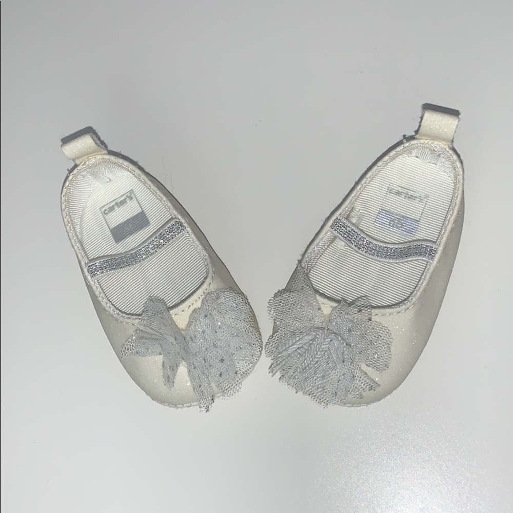 Carters Newborn white/off white/silver girl shoes